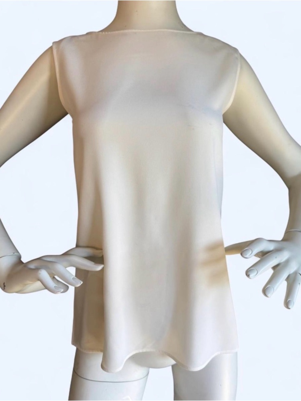 Uniqlo Sleeveless white Shell Top